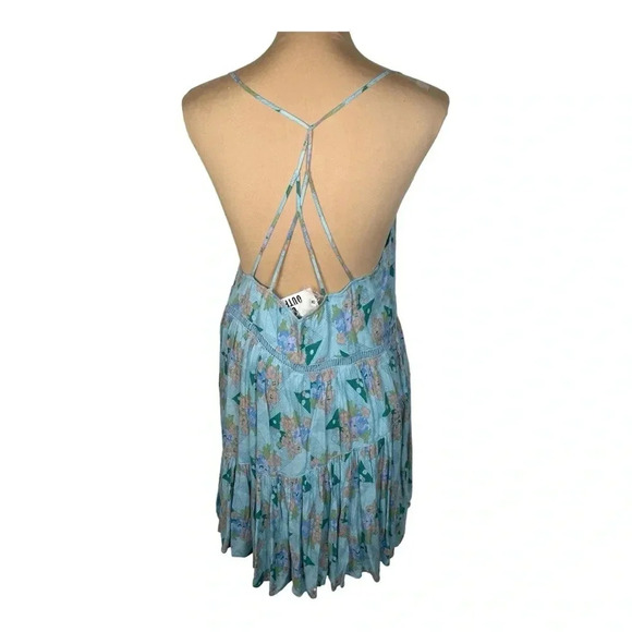 💙 URBAN OUTFITTERS Georgia Tiered Floral Loose Strappy Back Dress Medium‎ NWT - Picture 5 of 7